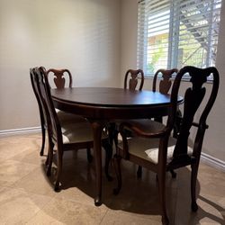 Dinning Table