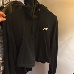 Women’s Half Hoodie