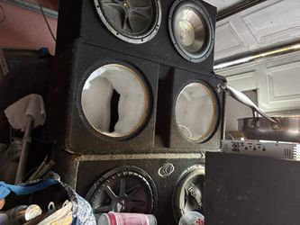 Speaker Boxes 