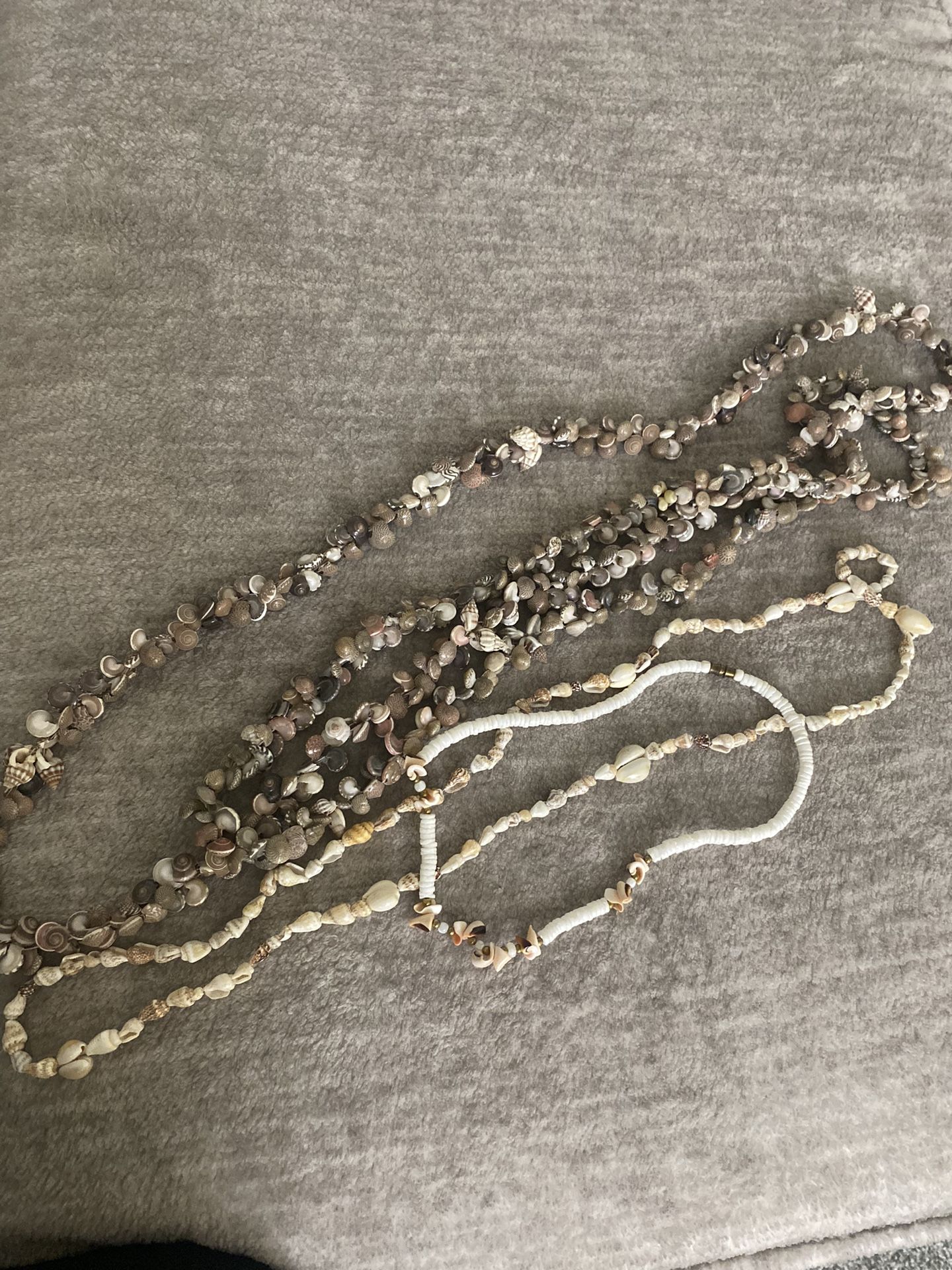 Puka shell Necklaces And Choker