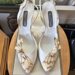 Albert Nipon Vintage White Heels