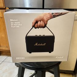 Marshall Kilburn II Wireless Portable Speaker – Rich Bass, Premium Vintage Design, Fast Charging