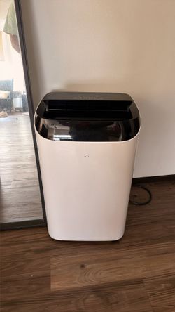 Portable A/C unit (Barely used)