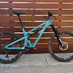 2021 Large Yeti SB165 TURQ Carbon Frame