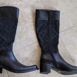 Coach Olivia G2 Woman's Boots Like New Size 7.5