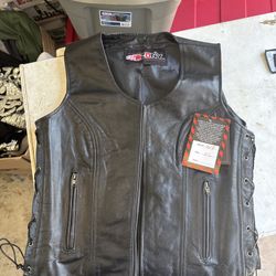 Zony Leather Vest With Inside Zipper Pockets XL
