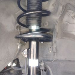 Struts Replacement Etc... Mobile. Mechanic 