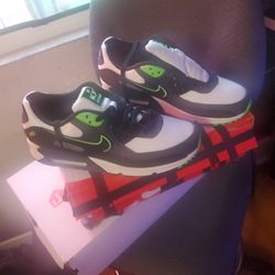 Nike Air Max 8.5 Brand New