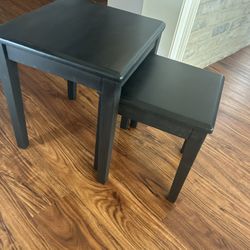 Solid wood nested tables