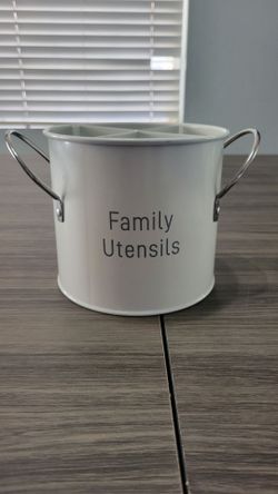 Utensil Holder