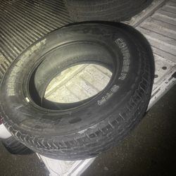 Chevy 2005 MOTORCRAFT  TRUCK Tires 🛞 🛞 245/70/R17 ,  Good Tread!!