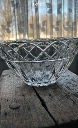 New Mikasa Infinity Band Crystal Bowl
