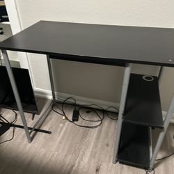 Gaming Stand 