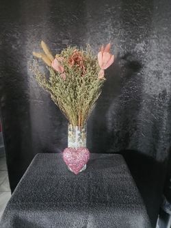 Beautiful Rose Color Glass Dry Flower Decor For VALENTINE DAY.