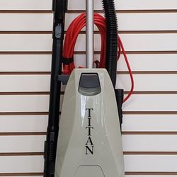 Commercial Upright vacume 