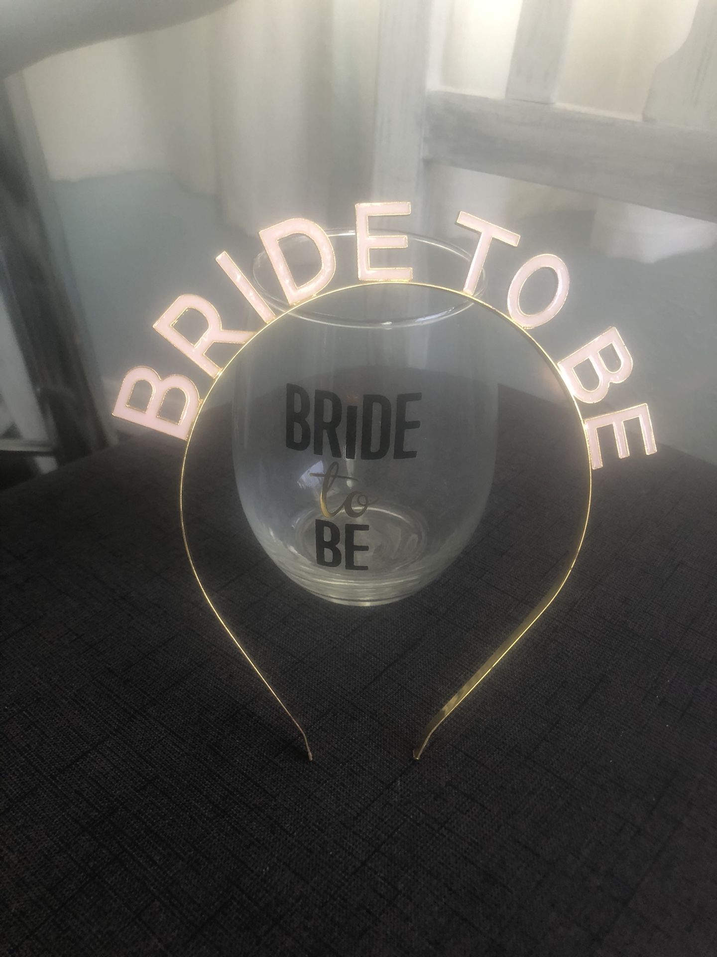 Bride To Be Set. Wine Glass & Headband