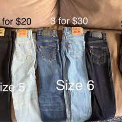 Boys Levi jeans 👖 
