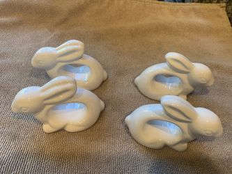 Williams Sonoma Bunny Napkin rings