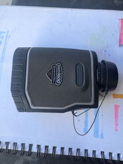 Bushnell Pro 1600 range finder