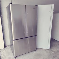 KitchenAid stainless French door internal ice and water fridge works perfect with warranty