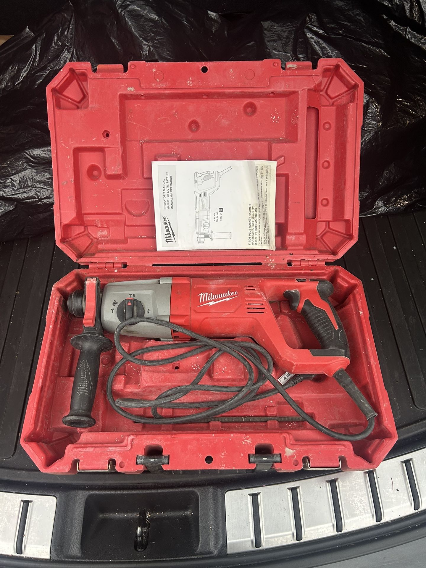 Milwaukee 8 Amp Corded 1 in. SDS Plus Rotary Hammer