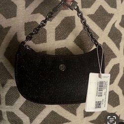 Lululemon size 6x3 small