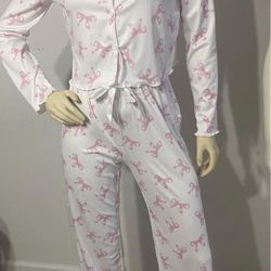 Bow print Pajama’s
