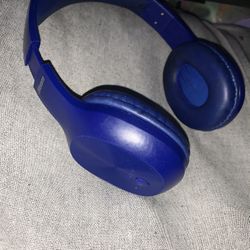 WIRELESS BLUETOOTH HEADPHONES 