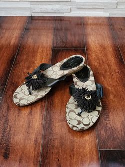 Coach Suki Fringe Flower Thong Sandals Signature Canvas Brown Women’s Size 10
