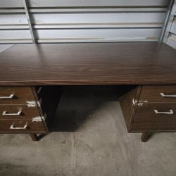 Office Desk (H:29" L:60" W:30")