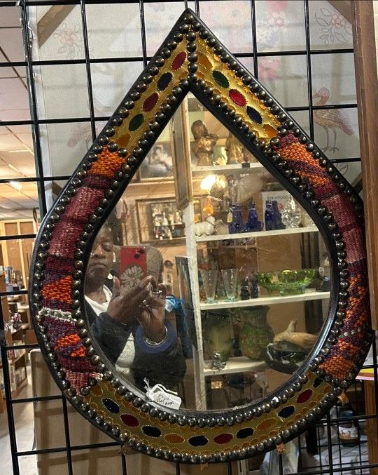 Unique Treasures, Furniture, Glassware, Retro, Mid Century,crafts, Tools,