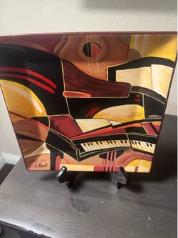 Beautiful painted art on heavy plates