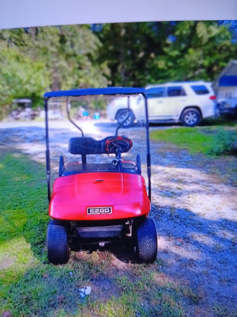 EZGO Golf Cart 
