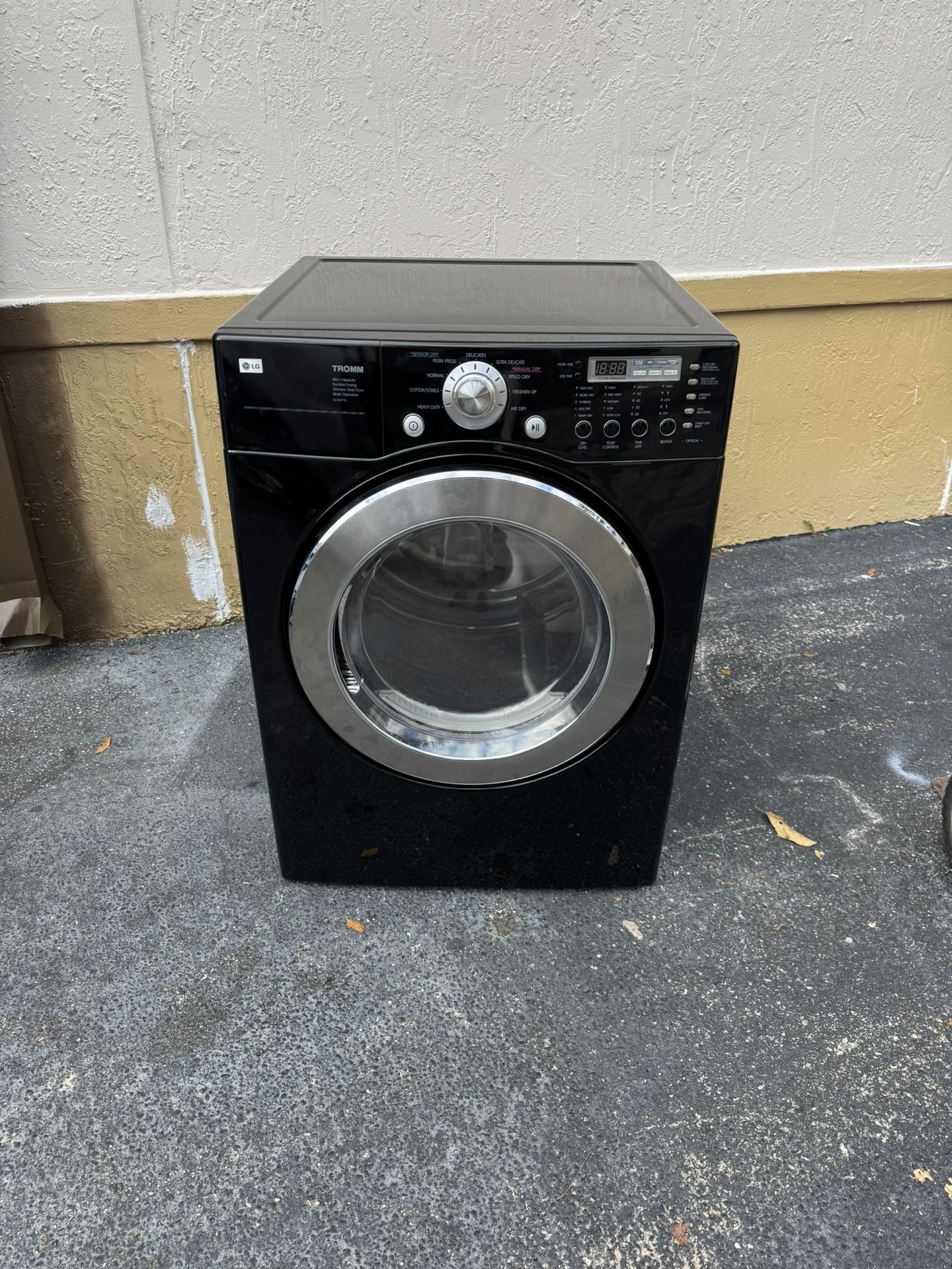 Dryer Good Condition Everything Works Fine 