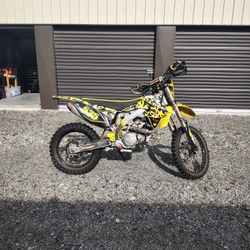 2017 Suzuki RMX 450z