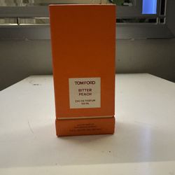 Tom Ford Bitter Peach Colonge 