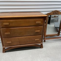 Beautiful Vintage Mid Century Solid Wood Dresser