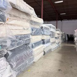 KING MATTRESS GOOD BRANDS STARTING FROM $289 AND UP 