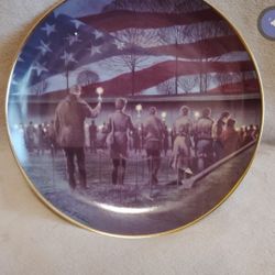 Vietnam Memorial Decorative Plate