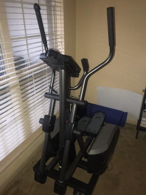 Cardio zone elliptical workout machine READ INFO