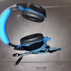 R 3.5MM Wired Blue And Black Gaming Headset With Boom Mic Microphone 8E