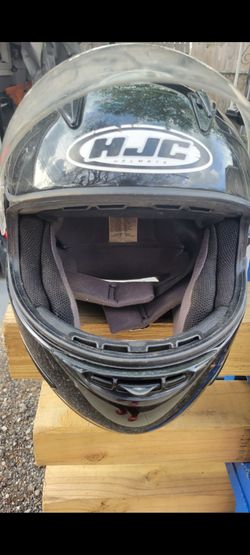USED HJC MOTORCYCLE HELMET MEDIUM 
111th AND MONTEREY POLICE STATION/7111.S WESTERN 
15$  CASH ONLY AS IS