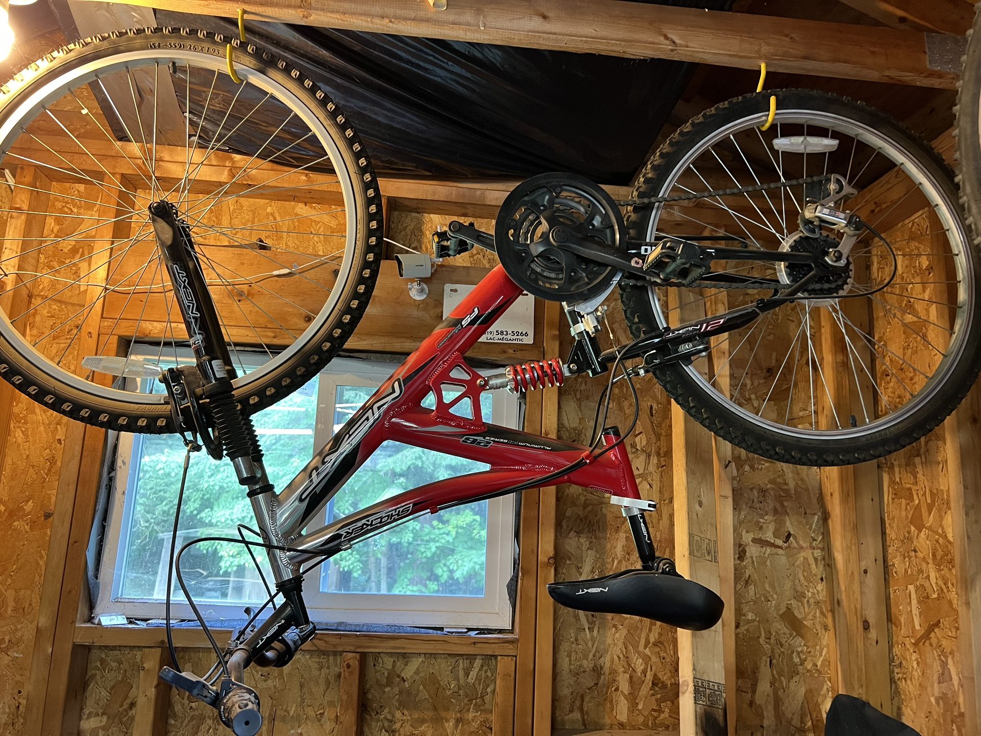 Adult Mountain Bikes
