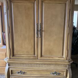 Armoire