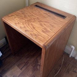 Small Computer Desk