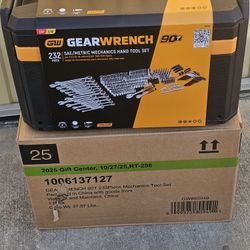 Gearwrench 232 Pieces Brand New 