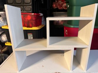 Decor shelves
