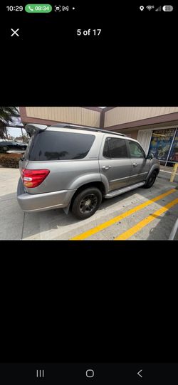 2004 Toyota Sequoia
