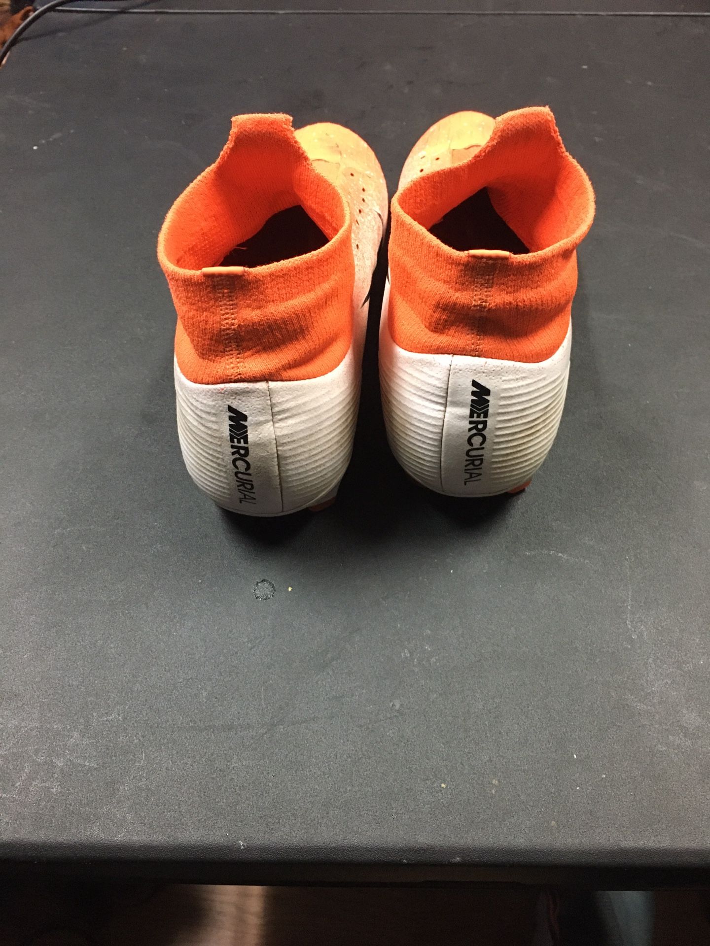 Soccer shoes nike mercurials