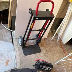 Milwaukee 300/500 Ib. Capacity Convertible Hand Truck  SLIGHTLY USED  SOLD AS IS